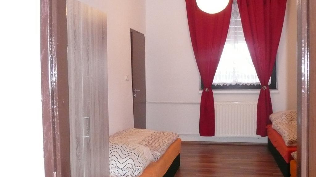 צ'סקה בודיוביצה Apartments U Cara מראה חיצוני תמונה